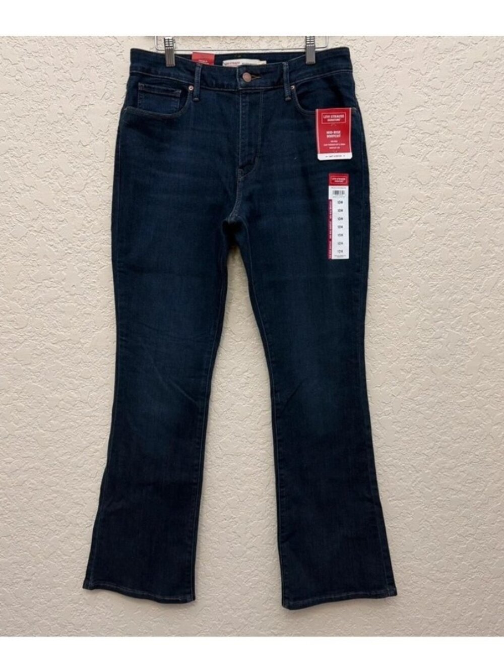 Levi’s Bootcut Jeans size 10